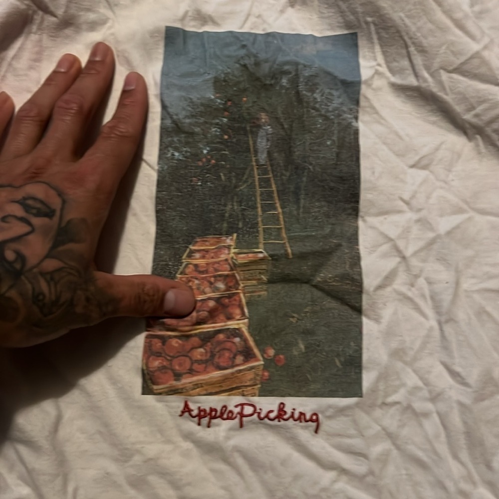 Vintage apple picking white shirt women’s medium - Picture 4 of 5